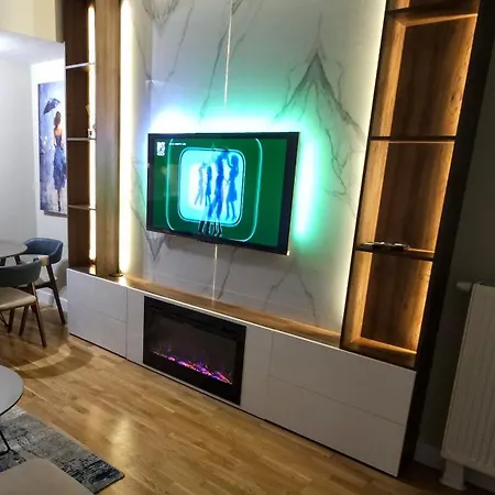 アパート Anika Luxury At Diamond Center *