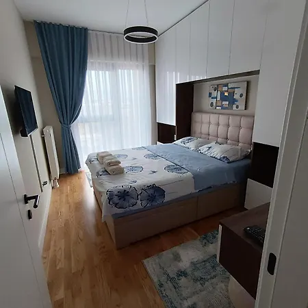 Anika Luxury At Diamond Center