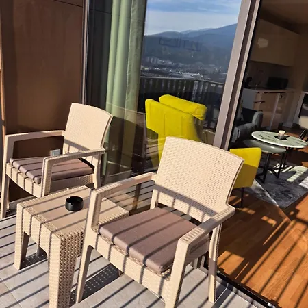 Apartment Anika Luxury At Diamond Center