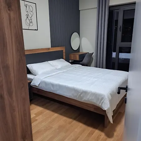 Anika Luxury At Diamond Center *