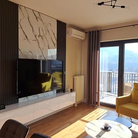 Anika Luxury At Diamond Center